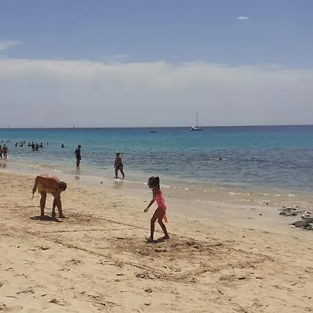 Cerca De Caleta De Fuste 公寓 *